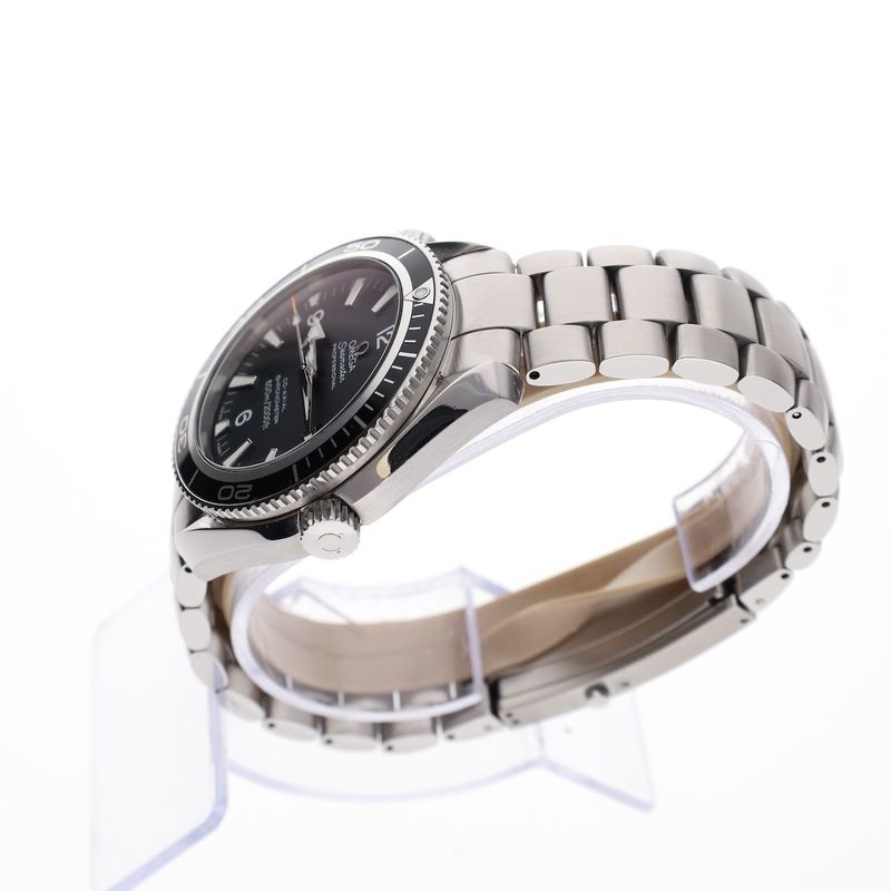 Image 9 of Omega Seamaster Planet Ocean 42mm 2201.50.00; Automatic men's diving watch