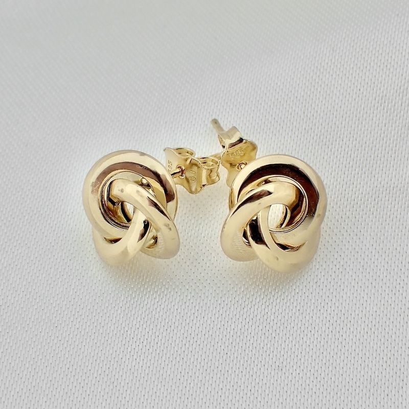 Image 4 of Gold stud earrings as a button