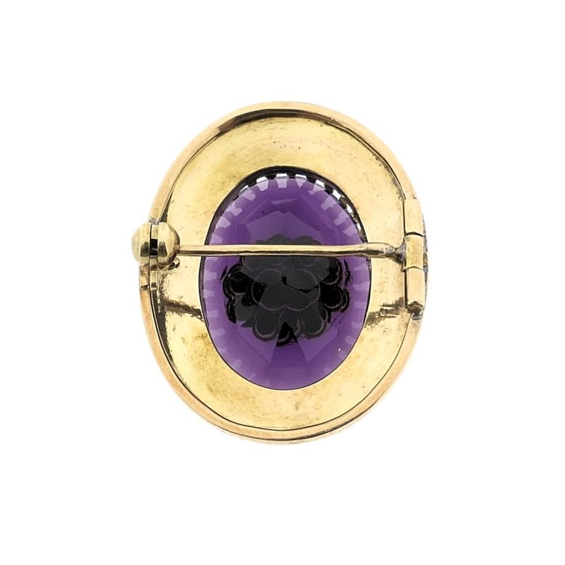 Image 3 of Gold brooch with amethyst and zirconia