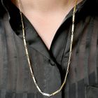 Image 8 of Gold link chain with bars