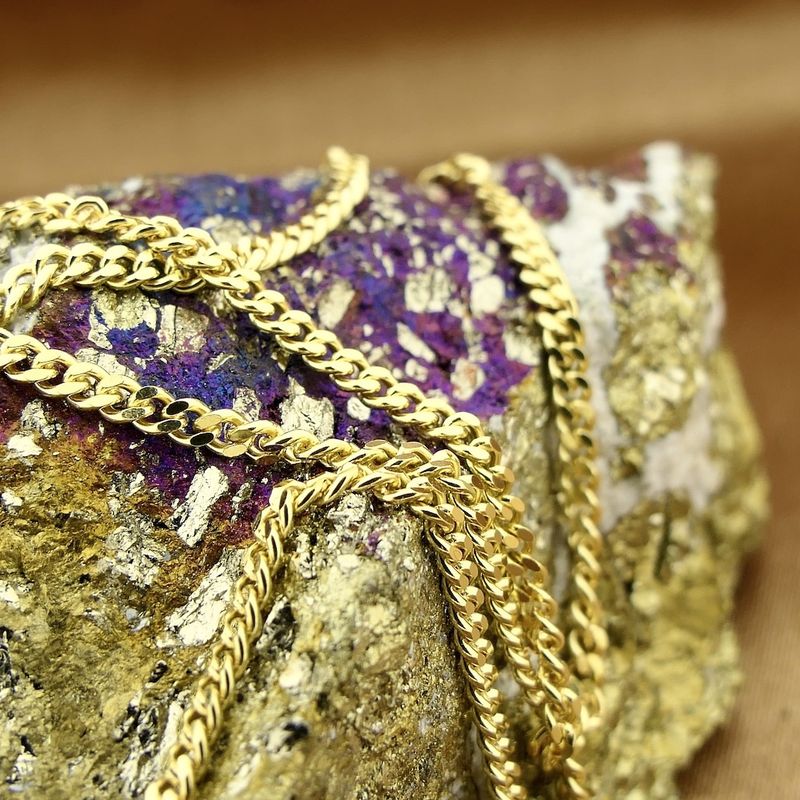 Image 7 of Gold gourmet link chain | 60.5 cm