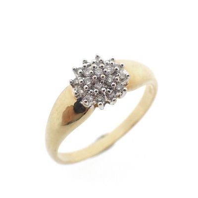 Image 1 of Gold entourage ring with diamonds | 0.19 ct.