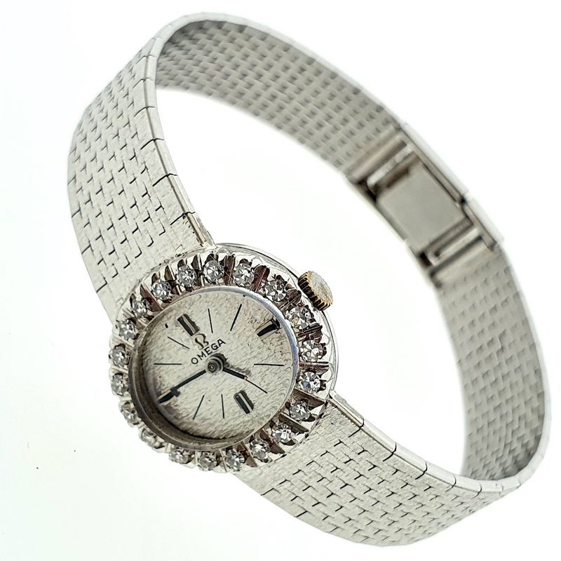 Image 4 of Omega Vintage 'Cocktail'; 18k white gold women's watch with diamonds
