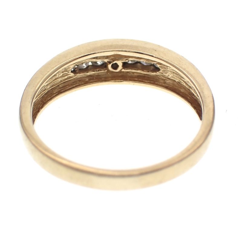 Image 5 of Gold ring with diamonds; 0.06 ct.