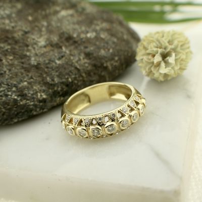 Image 2 of Gold ring with diamond | 0.48 ct.