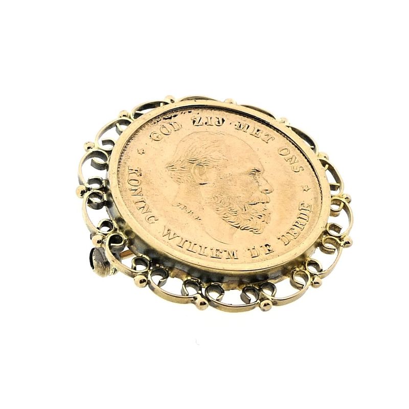 Image 2 of Gold brooch of 10 guilder coin King William III 1875