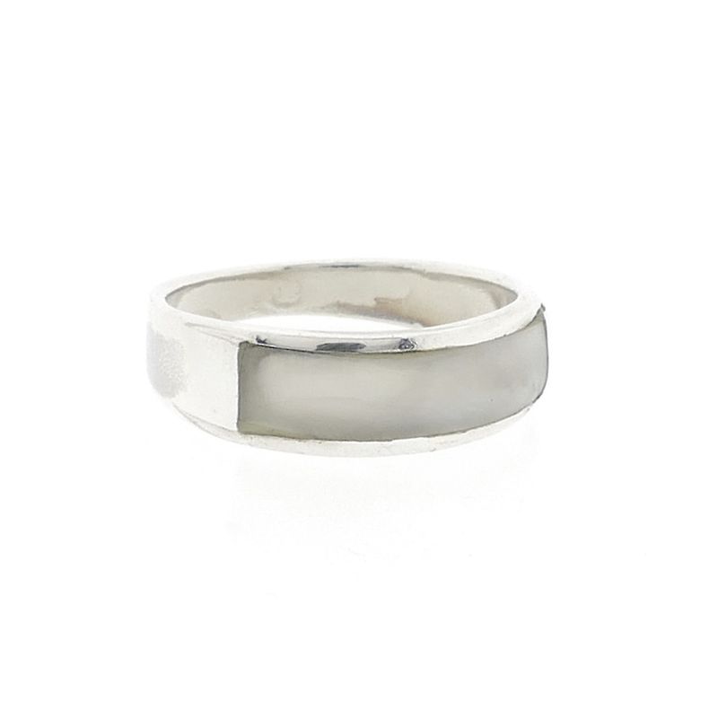 Image 3 of Silver ring with mother of pearl