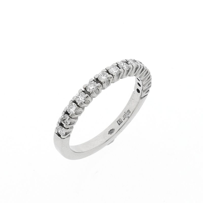 Image 1 of White gold ring set with 0.42 ct. diamonds | Carnation