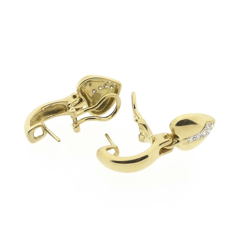 Image 5 of Gold earrings with diamond; 0.24 ct.