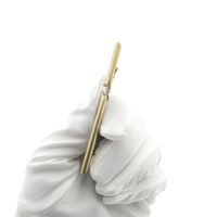 Gold brooch with zirconia