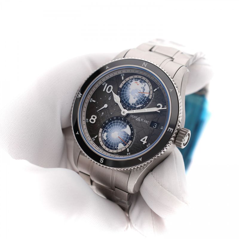 Image 5 of Montblanc 1858 Geosphere 0 Oxygen 'The 8000' MB130982; Automatic Watch