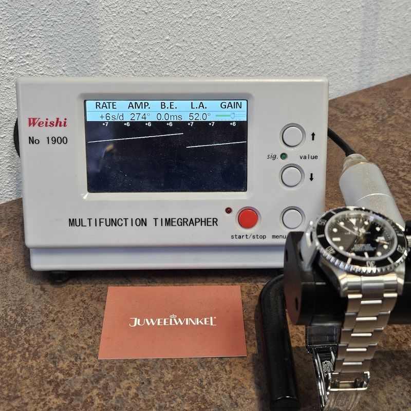 Image 29 of Rolex Sea Dweller 16600; Automatic diving watch in full set