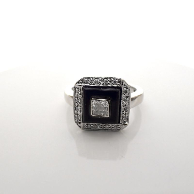 Image 3 of White gold ring with zirconia, onyx and diamonds; 0.16 ct.