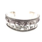 Image 1 of Silver Thai clamp bracelet with elephant relief | Ø 62 mm