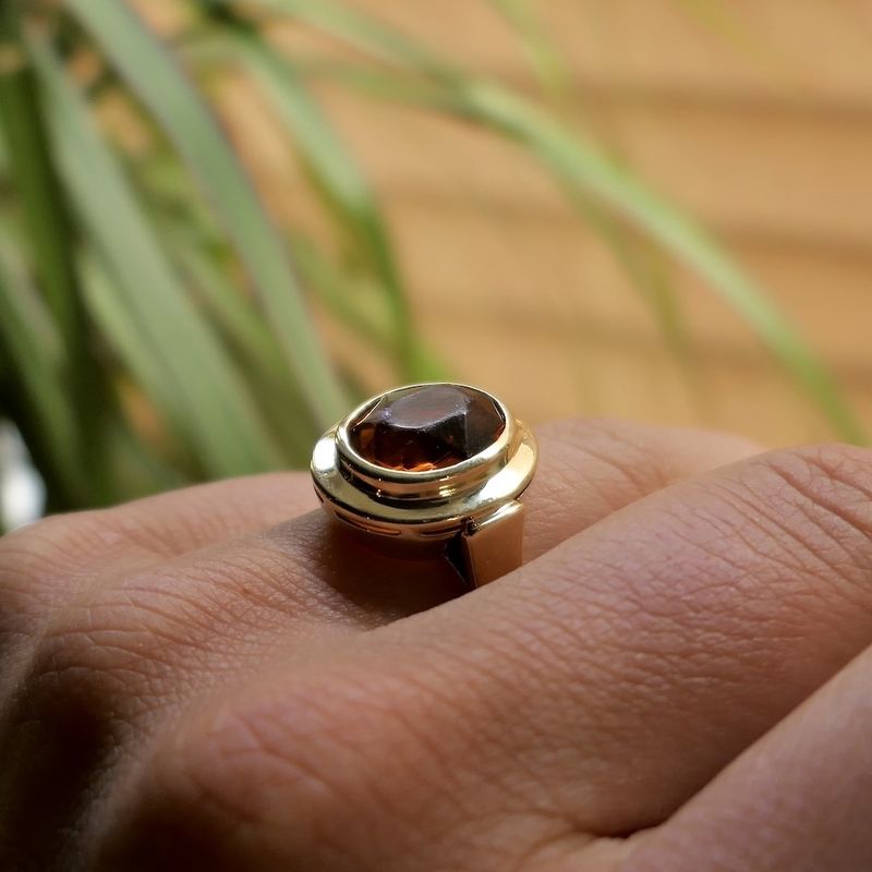 Image 11 of Vintage gold solitaire ring with citrine