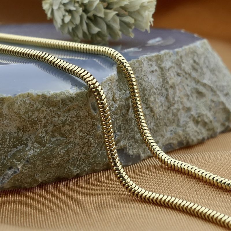 Image 10 of Gold snake link chain