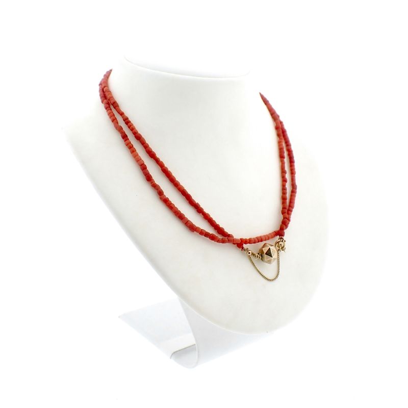 Image 6 of Vintage/antique red coral bead necklace with gold clasp | 81 cm