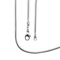 White gold snake link chain; 43 cm