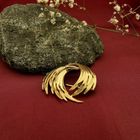 Image 2 of Golden brooch of wings