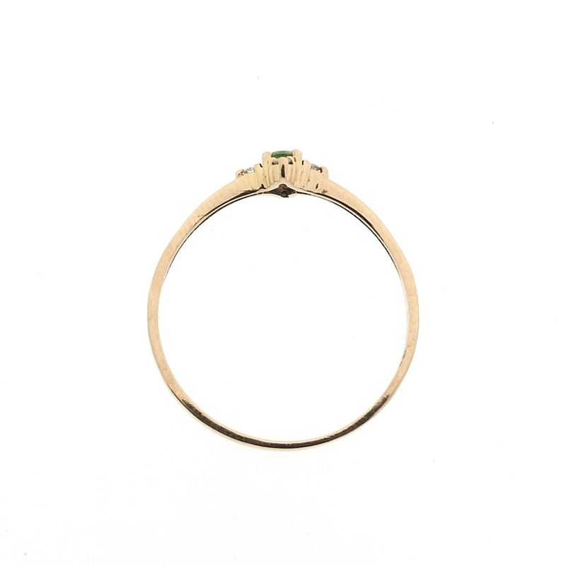 Image 5 of 18K rose gold ring with emerald and diamond | 0.04 ct.