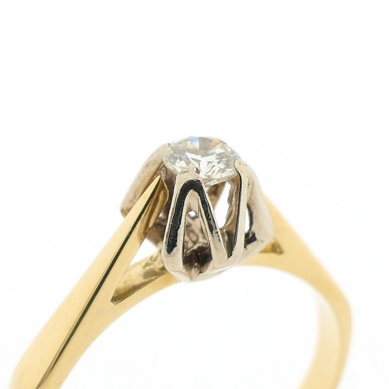 Image 3 of Gold solitaire ring with diamond | 0.20 ct.