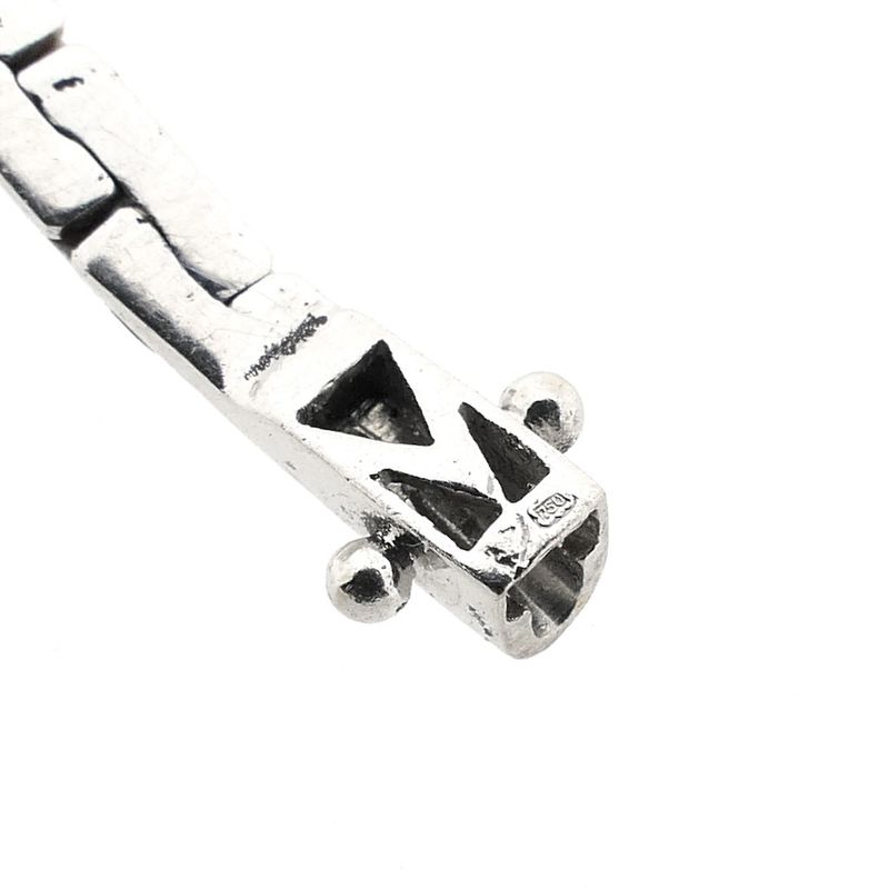 Image 9 of White gold cobra link bracelet with sapphire and diamond; 0.24 ct.