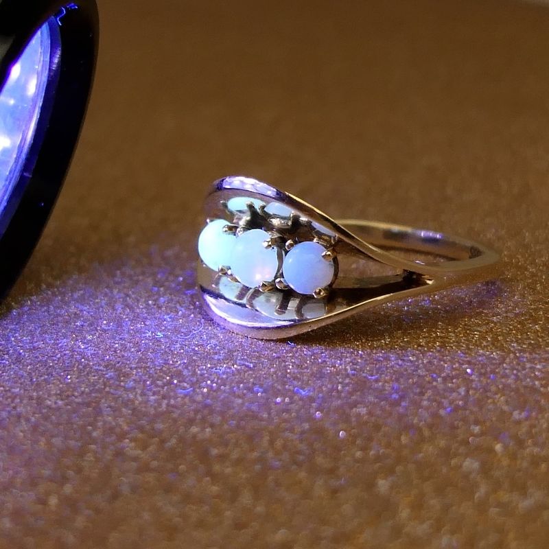 Image 8 of Gold ring with white opal