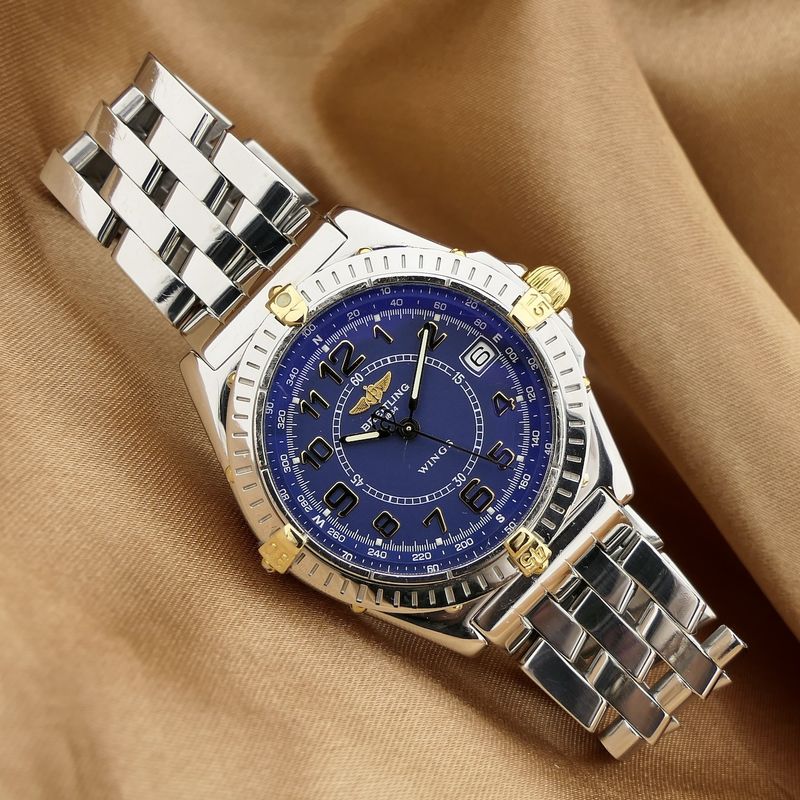 Image 12 of Breitling Wings B66050; Unisex watch