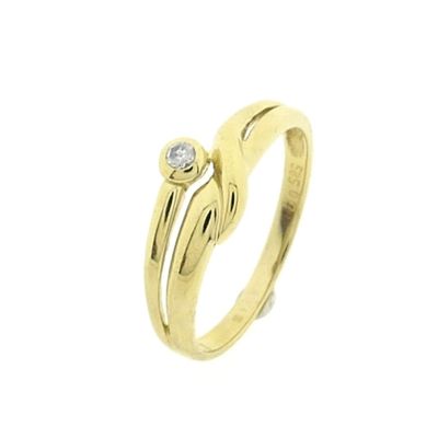 Gold solitaire ring with zirconia Image 1 of Gold solitaire ring with zirconia