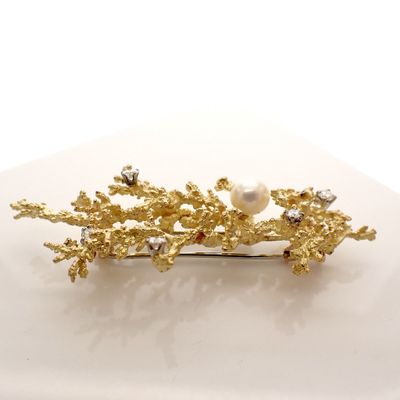 Image 2 of Antique gold brooch with a coral branch, pearl and diamonds 0.35 ct.