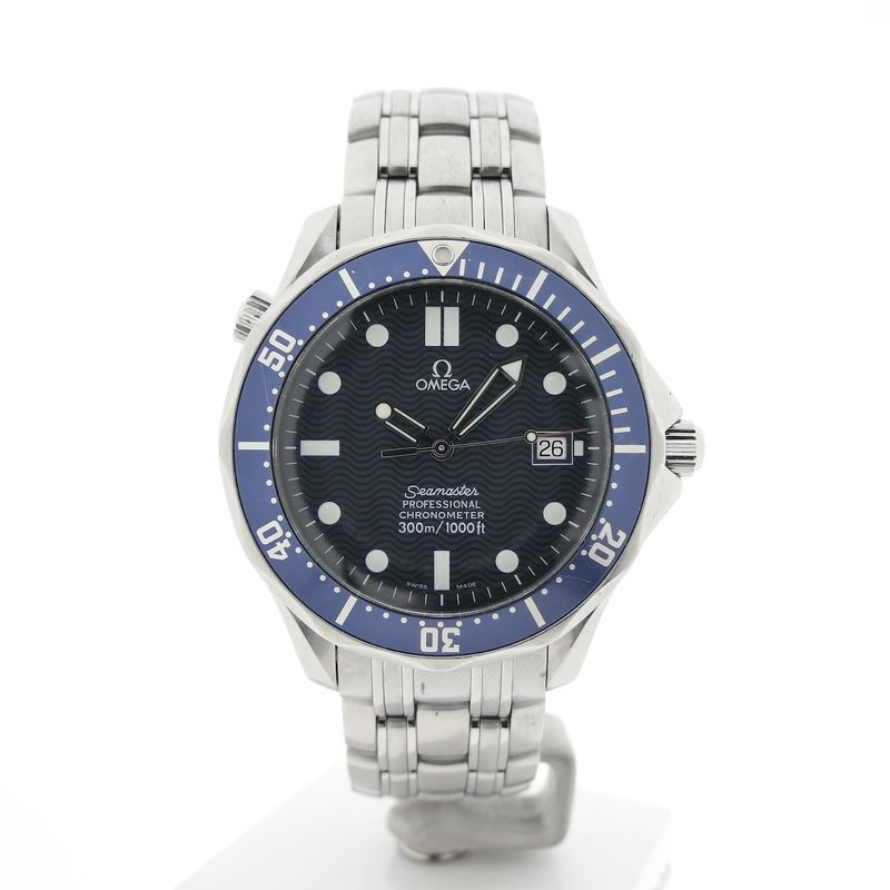 Image 25 of Omega Seamaster 300m 'James Bond' 2531.80.00; Automatic men's diving watch