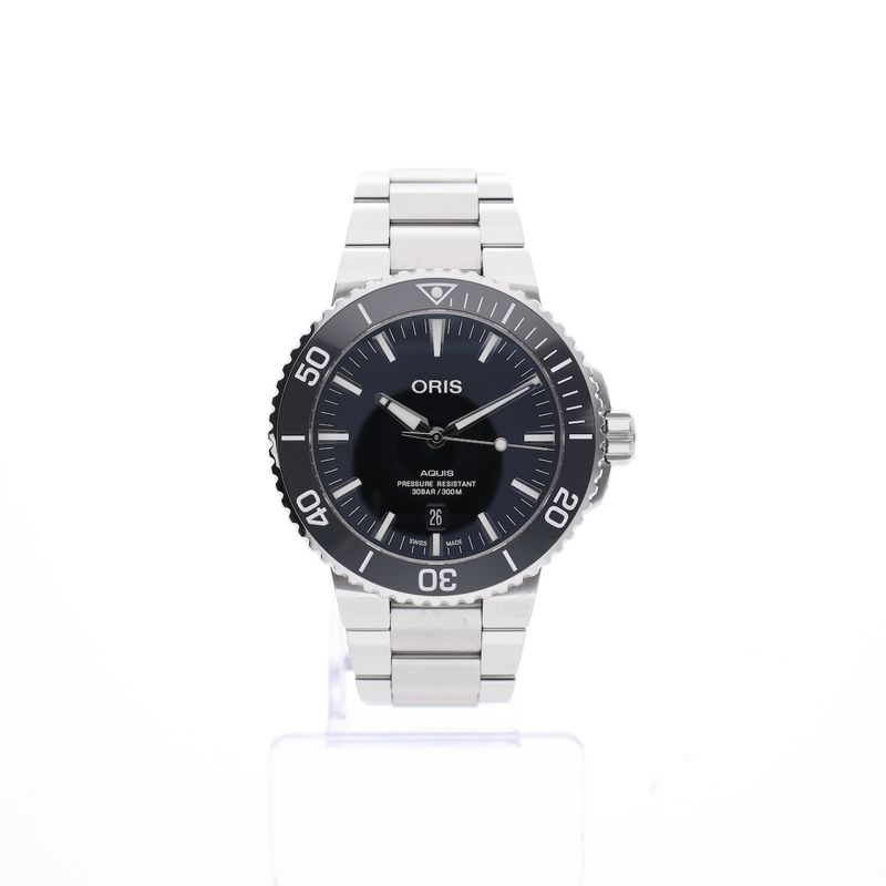Image 19 of Oris Aquis Date 01.733.7730.4134; Automatic men's diving watch