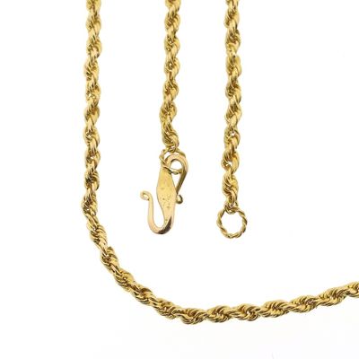22 carat gold twisted link chain Image 1 of 22 carat gold twisted link chain
