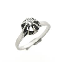 White gold solitaire ring with diamond; 0.16 ct.