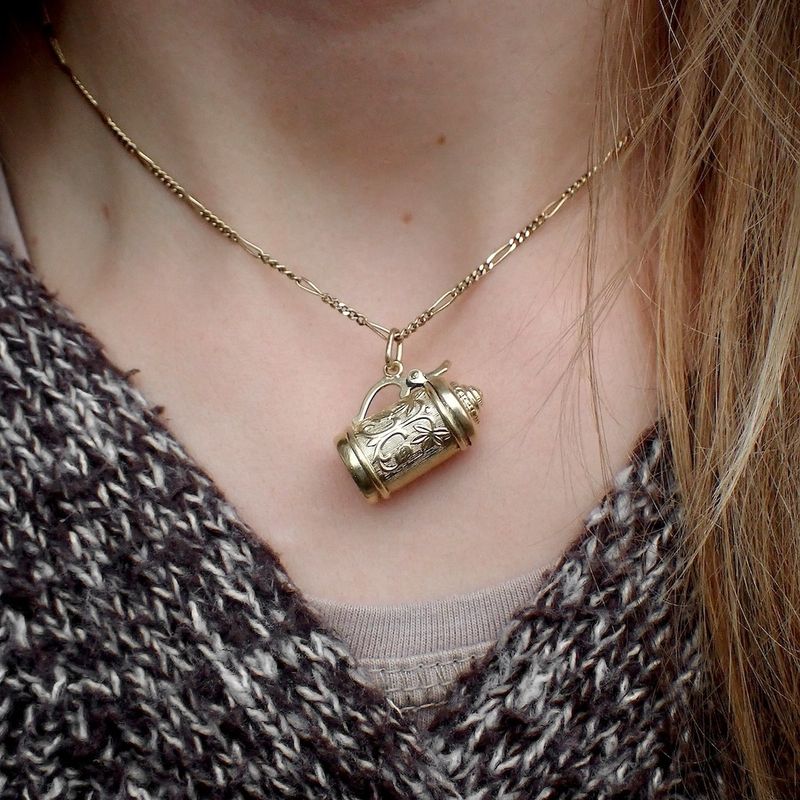 Image 8 of Vintage gold pendant of a mug