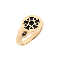 18K rose gold ring with onyx | Source