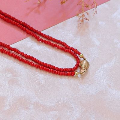 Image 2 of Vintage red coral beaded necklace with gold clasp | 93 cm