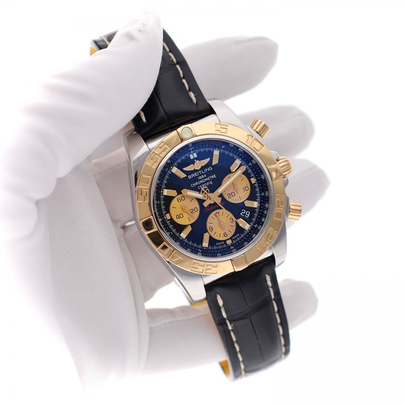 Image 15 of Breitling Chronomat B01 44mm Rose Gold/Steel