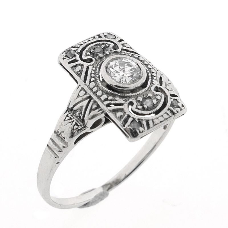 Image 1 of White gold art deco ring with diamond | 0.20 ct.