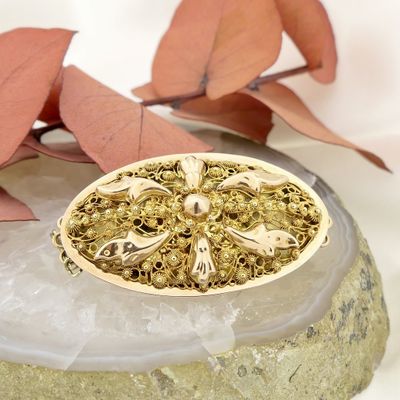 Image 2 of Antique two-tone gold brooch with filigree technique