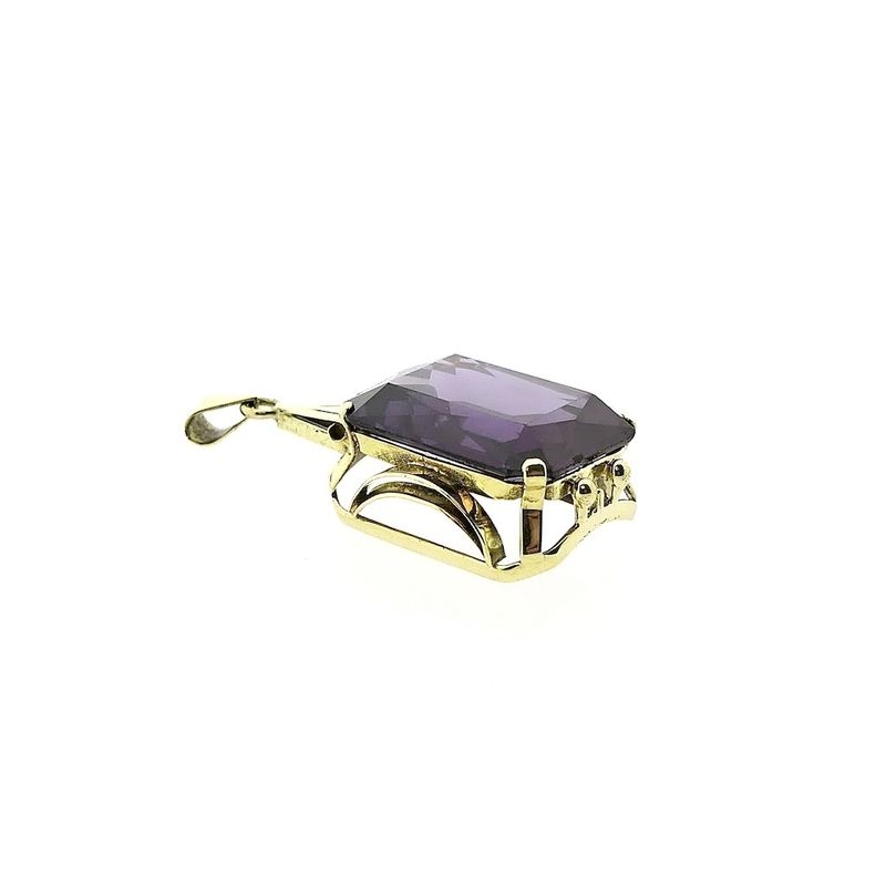 Image 2 of Gold pendant with synthetic sapphire