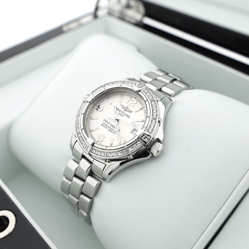 Image 13 of Breitling Colt Oceane 'Diamonds' A77350; Women's watch with diamond bezel