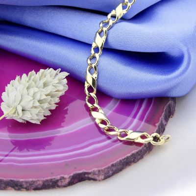 Image 2 of Gold gourmet link bracelet