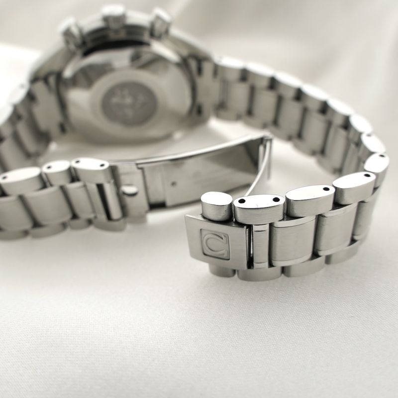 Image 13 of Omega Speedmaster Date 3513.50.00; Automatic chronograph watch