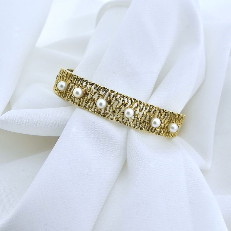 Image 4 of Gold slave bracelet with pearls; size M
