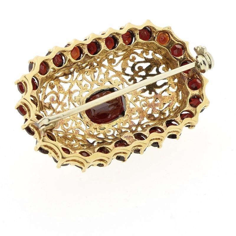 Image 5 of Antique gold brooch with garnet