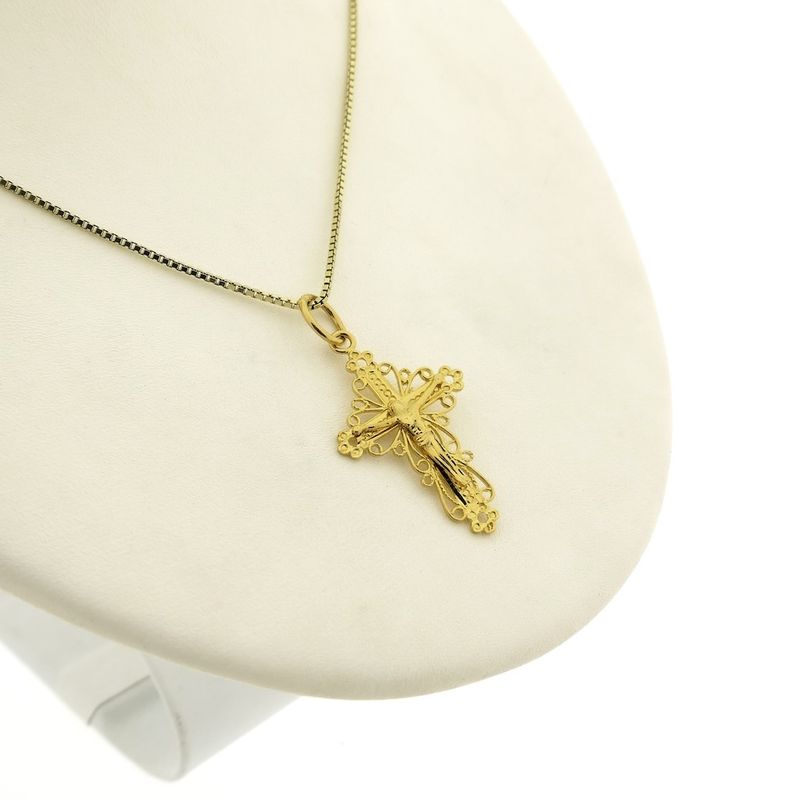 Image 10 of 21 carat antique gold pendant of a cross with a corpus | Filigree technique
