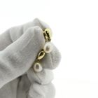Image 10 of Gold stud earrings with pearl