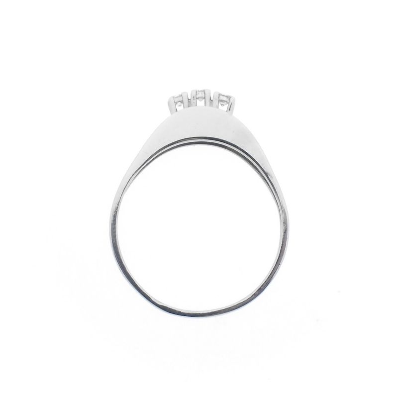 Image 9 of White gold ring with diamonds | 0.12 ct.