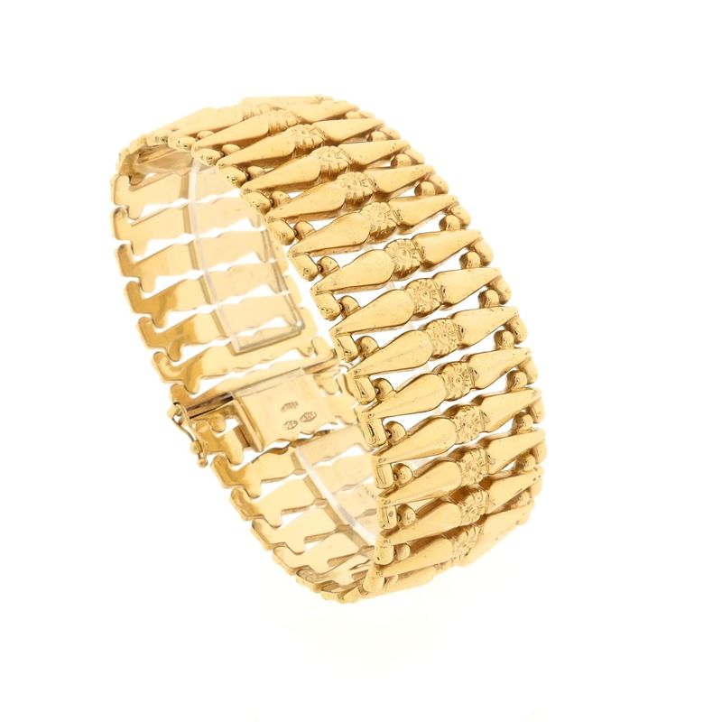 Image 1 of Gold wide link bracelet